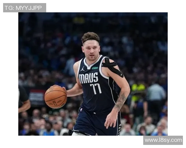 独行侠艰难战胜篮网,东契奇狂砍42分:见证NBA巨星的辉煌夜晚