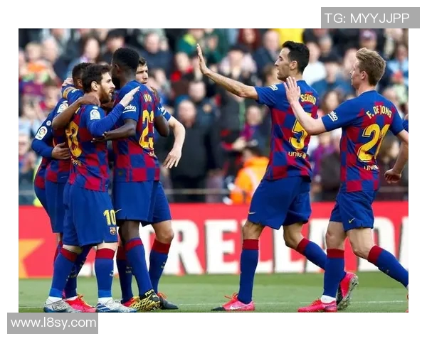 格列兹曼连破门，顶替梅西成巴萨新希望