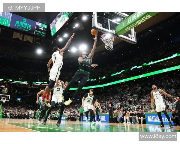 凯尔特人队整体实力突飞猛进，被视为东部夺冠热门