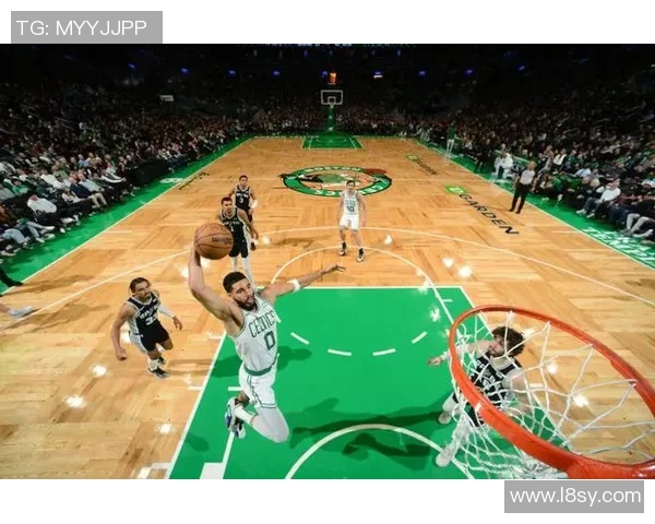 凯尔特人再胜马刺，取得三连胜，战斗力全面爆发