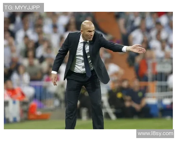 梅奥厄凭借主场优势力克沙尔克04，取得关键胜利